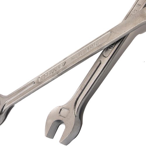 Llave Combinada Métrica